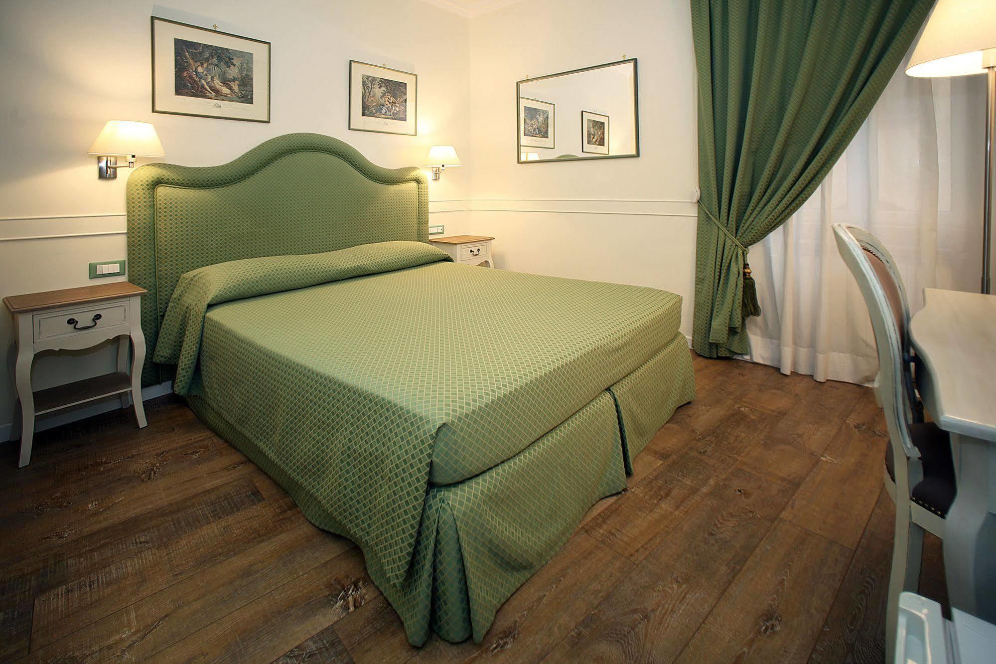 Hotel Residenza Ponte Sant'Angelo Řím Exteriér fotografie